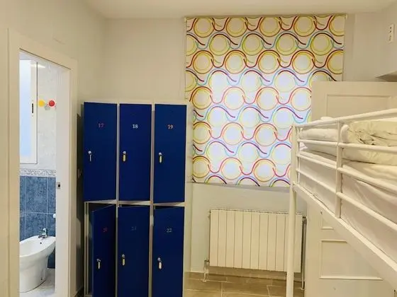 Standard Ortak Ranzalı Oda, Sadece kadınlar için (Bed in 6-Bed Female Dormitory Room)
