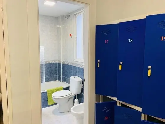 Standard Ortak Ranzalı Oda, Sadece kadınlar için (Bed in 6-Bed Female Dormitory Room)