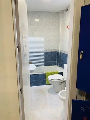 Standard Ortak Ranzalı Oda, Sadece kadınlar için (Bed in 6-Bed Female Dormitory Room)