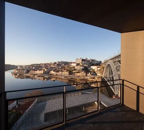 Apart Daire, 2 Yatak Odası, Balkon (D. Luís)