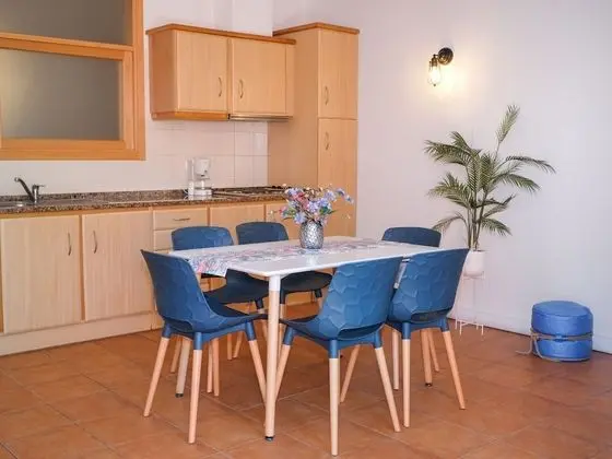 Apart Daire, 2 Yatak Odası, Mutfak