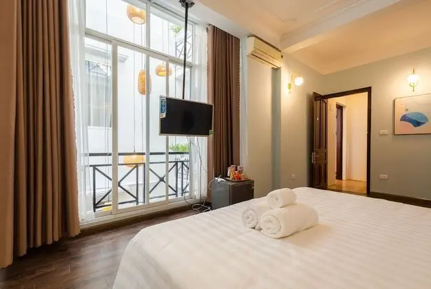 Deluxe Tek Büyük Yataklı Oda
