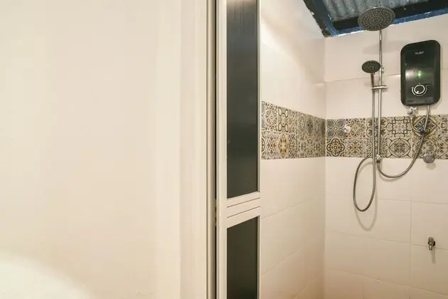 Standard Tek Büyük Yataklı Oda, Ortak Banyo