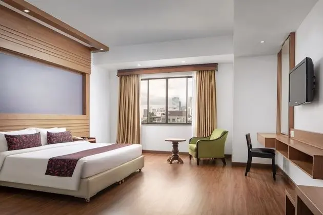 Deluxe Single or Double Room