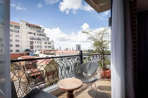Ohana Residence, Balcony