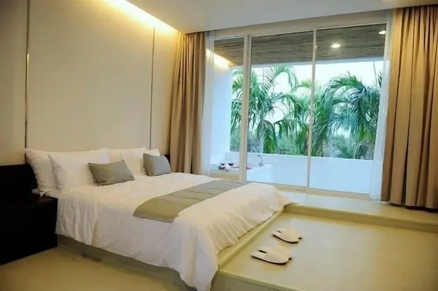 Canupy Room