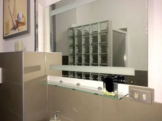 Economy Dört Kişilik Oda, Ortak Banyo