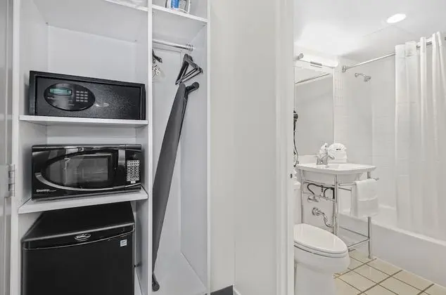 Deluxe Oda, 2 Çift Kişilik Yatak