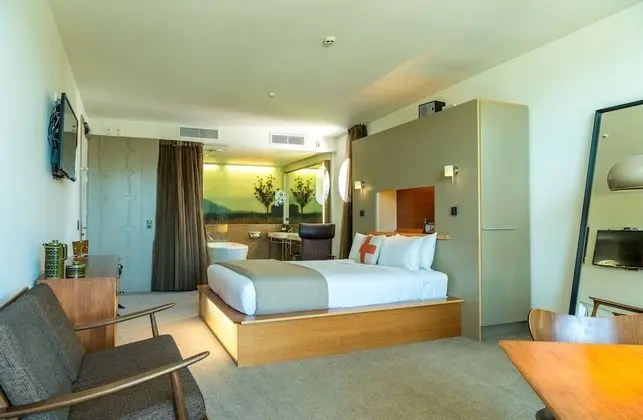 Premium Tek Büyük Yataklı Oda, 1 En Büyük (King) Boy Yatak, Balkon, Şehir Manzaralı