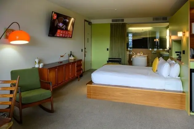 Premium Tek Büyük Yataklı Oda, 1 En Büyük (King) Boy Yatak, Balkon, Şehir Manzaralı