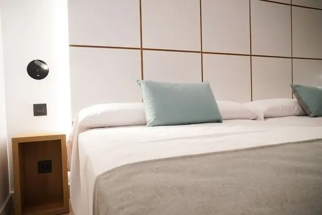 Tek Büyük Yataklı Oda (1 adult and 2 children)