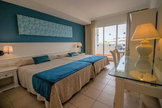 Üç Kişilik Oda (2 adults + 1 child)