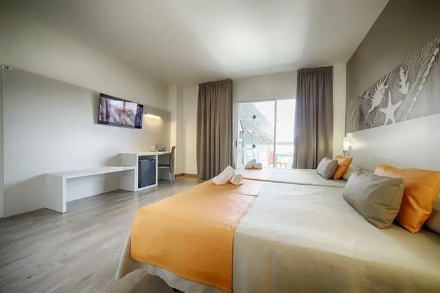Tek Büyük Yataklı Oda (1 ADULT + 2 CHILDREN)