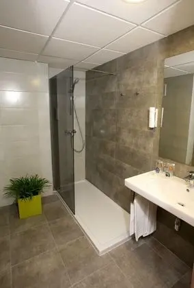 Tek Büyük Yataklı Oda (1 ADULT)