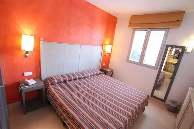 Tek Büyük Yataklı Oda (2 adults)