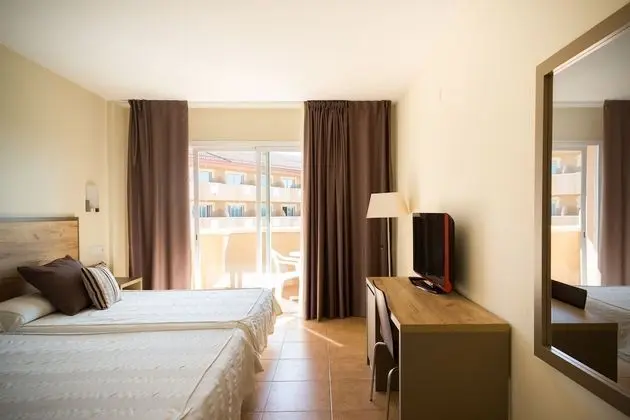 Tek Büyük Yataklı Oda (1 Adult)