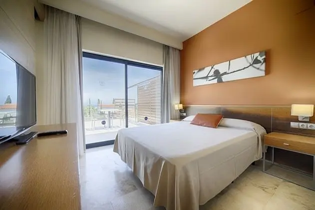 Üç Kişilik Oda (3 Adults)