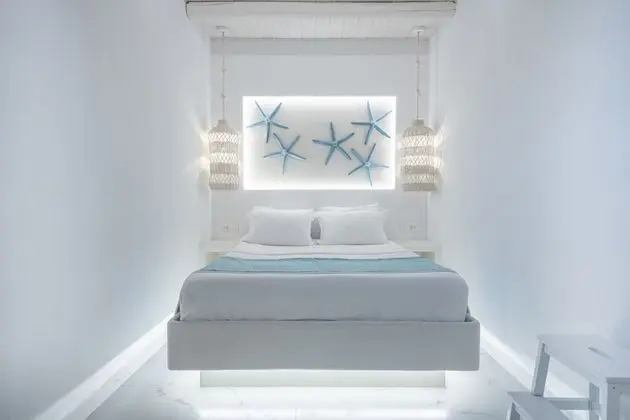 DIAMOND: 4 Bedroom Villa Sunset & Sea View with Private Pool & Hot Tub