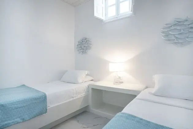 DIAMOND: 4 Bedroom Villa Sunset & Sea View with Private Pool & Hot Tub