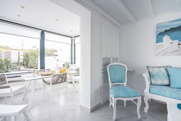 DIAMOND: 4 Bedroom Villa Sunset & Sea View with Private Pool & Hot Tub