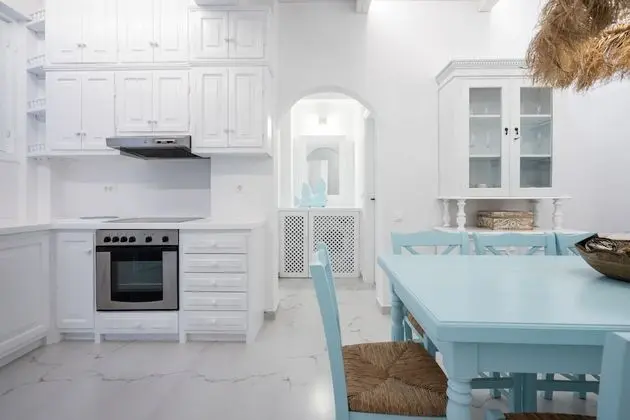 DIAMOND: 4 Bedroom Villa Sunset & Sea View with Private Pool & Hot Tub