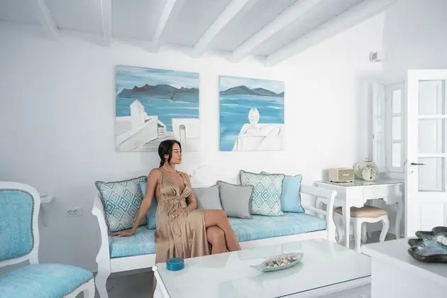 DIAMOND: 4 Bedroom Villa Sunset & Sea View with Private Pool & Hot Tub