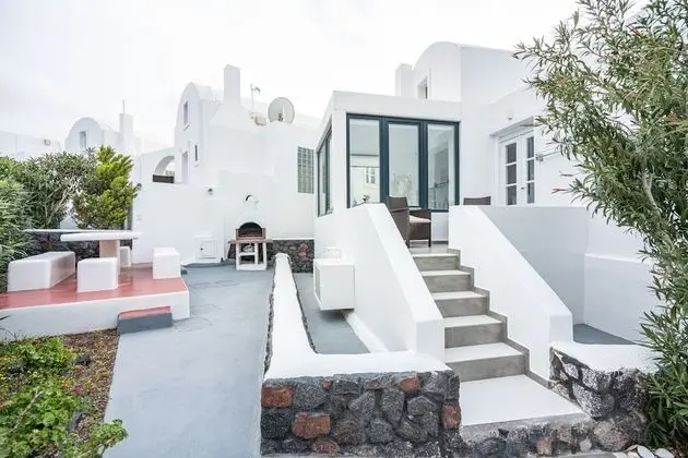 DIAMOND: 4 Bedroom Villa Sunset & Sea View with Private Pool & Hot Tub
