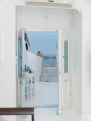 Adrales Cave House