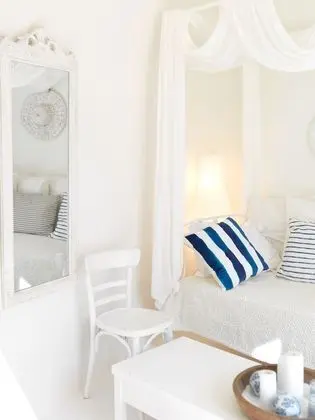 Alsaki Suite, street view