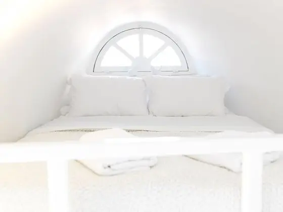 Alsaki Suite, street view