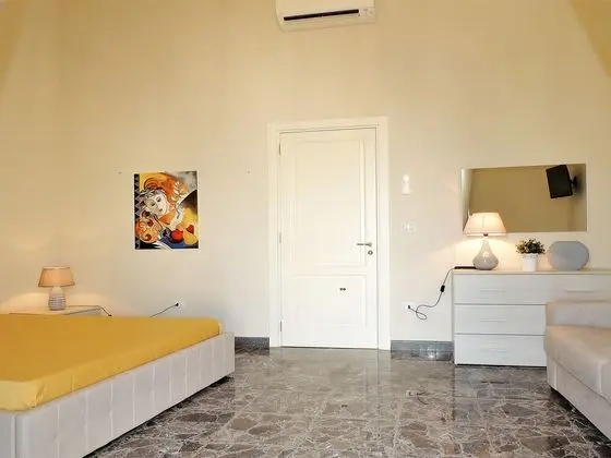 Dört Kişilik Oda, Özel Banyo (External)