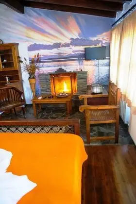 Üç Kişilik Oda