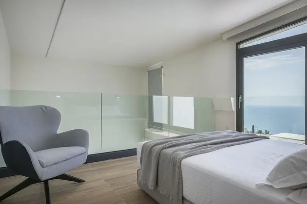 Deluxe Villa (Oikos B)