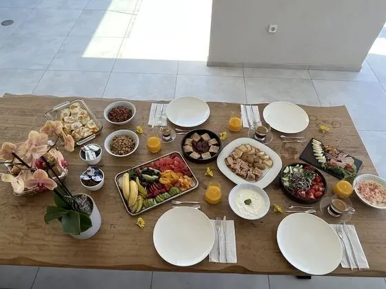 Deluxe Villa (Oikos B)