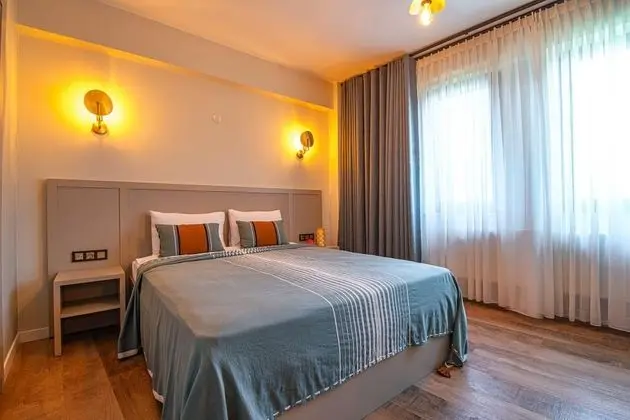 Standart Oda, Kara Manzaralı, Klimalı