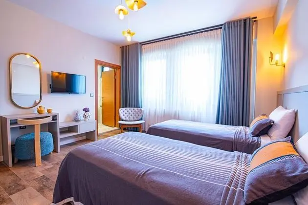 Standart Oda, Kara Manzaralı, Klimalı