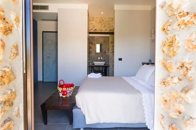 Deluxe Tek Büyük Yataklı Oda, 1 Büyük (Queen) Boy Yatak, Bahçe Manzaralı