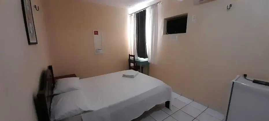 Tek Büyük Yataklı Oda