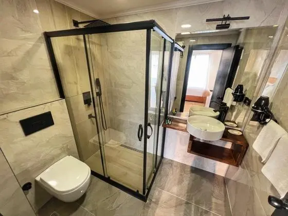 Luxury Room, Balkonlu