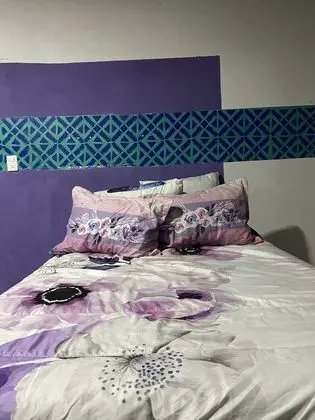 Basic Oda, 1 Büyük (Queen) Boy Yatak