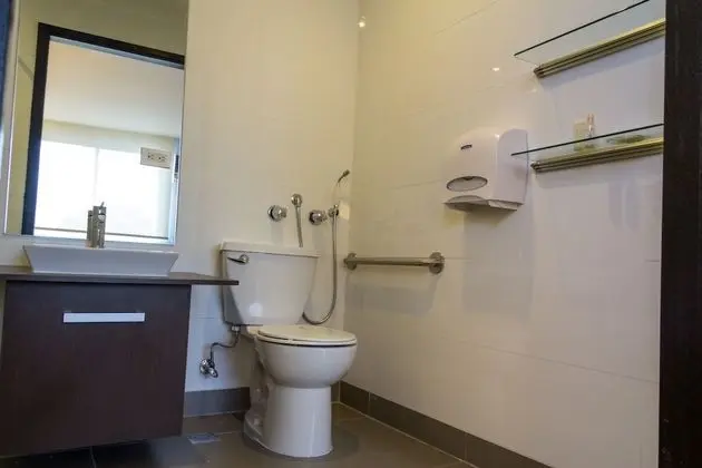 Standard Tek Büyük Yataklı Oda, 2 Çift Kişilik Yatak