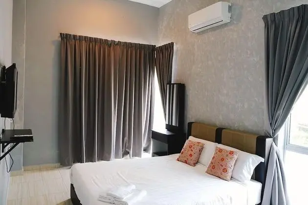 Superior Ev (14 Rooms - 36 Pax)