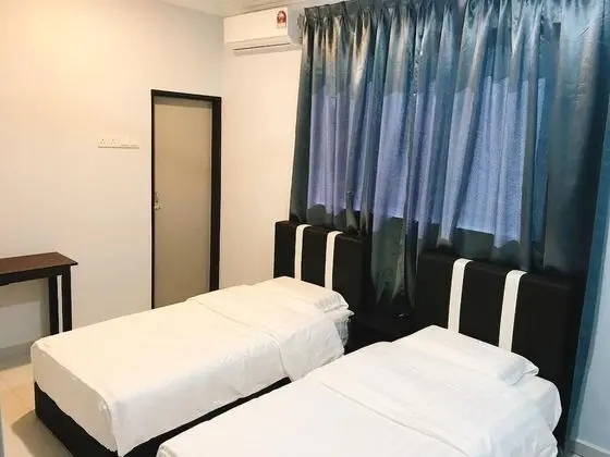 Superior Ev (14 Rooms - 36 Pax)