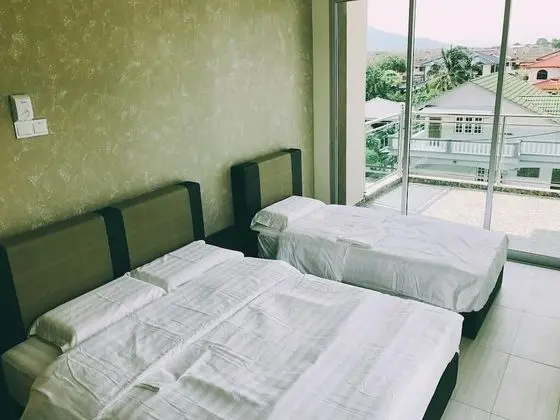 Superior Ev (14 Rooms - 36 Pax)