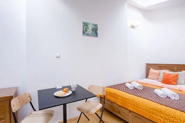 Economy Stüdyo, Sigara İçilmez, Özel Banyo