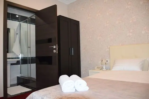 Basic Tek Büyük Yataklı Oda, Şehir Manzaralı