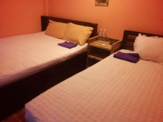 Standard Queen Room
