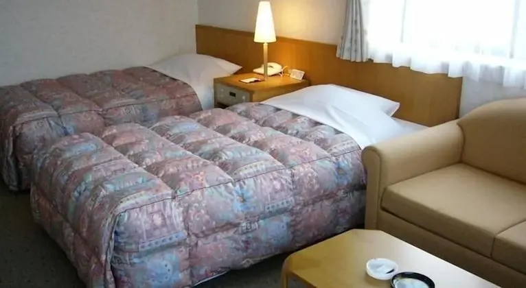 İki Ayrı Yataklı Oda, Sigara İçilebilir, Okyanus Manzaralı