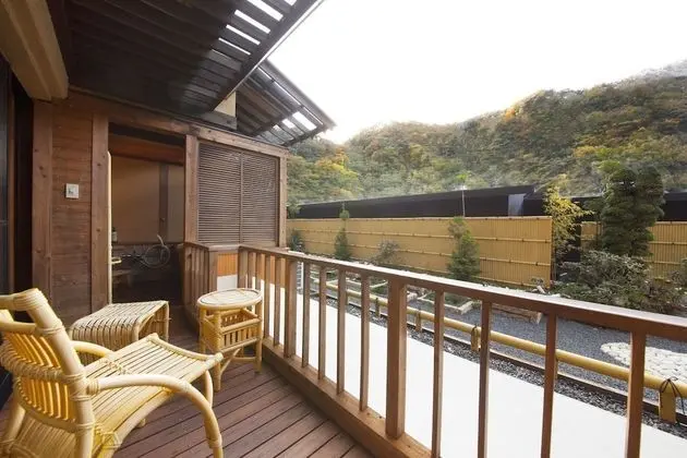 Deluxe Oda, Sigara İçilmez (YUAN,Japanese Style,w/open air bath)