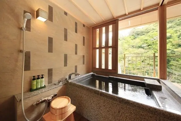 Traditional Oda, Sigara İçilmez (SUISAI, with open air bath, 33sqm)